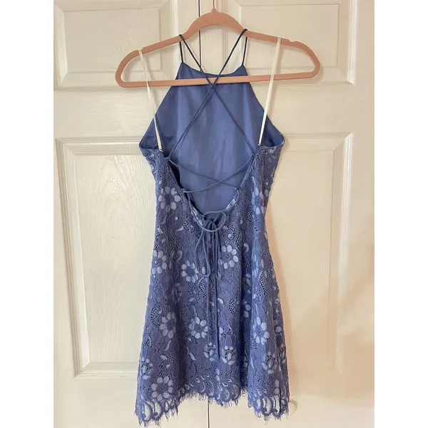 Nbd Blue Strappy‎ Back Lace Mini Dress Size Small - Image 4