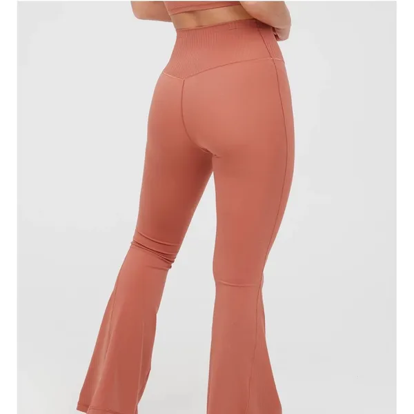 OFFLINE by Aerie RealMe Xtra Flare Leggings Coral Orange Crossover Twist M Short - Image 4