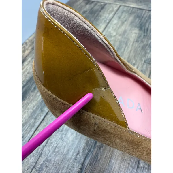 Escada Tan Suede Pointed Toe Pumps Patent Heel Accent Made in Italy Size 8.5 - Image 9