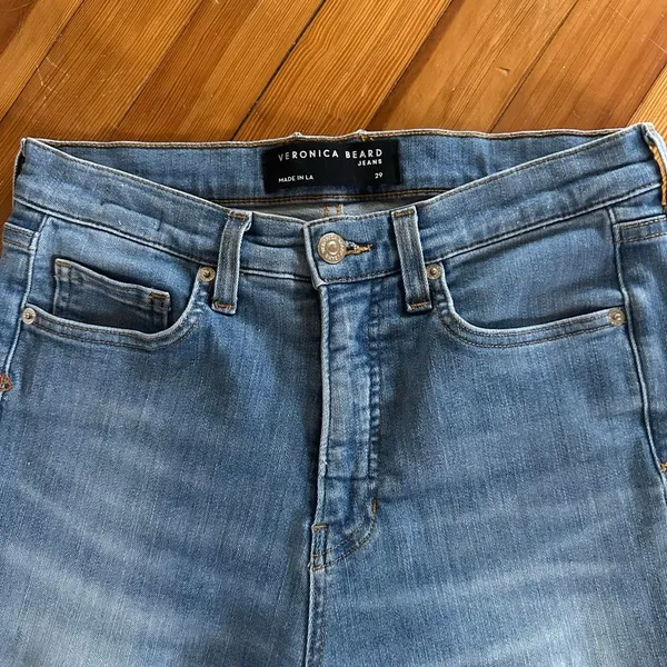 Veronica Beard Carly High Rise Kick Flare Jeans in Lakeshore Wash Size 29 - Image 5