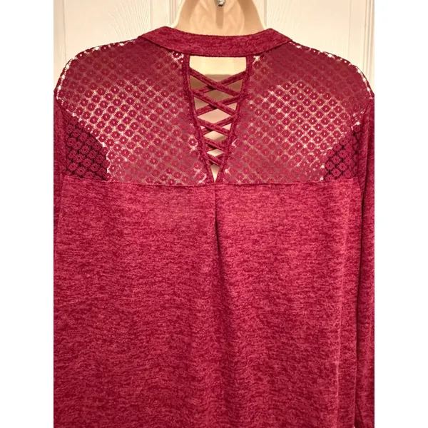 Y2K Maroon Lace Back Long Sleeve Henley‎ Top Women’s XXL 2X No Boundaries - Image 2