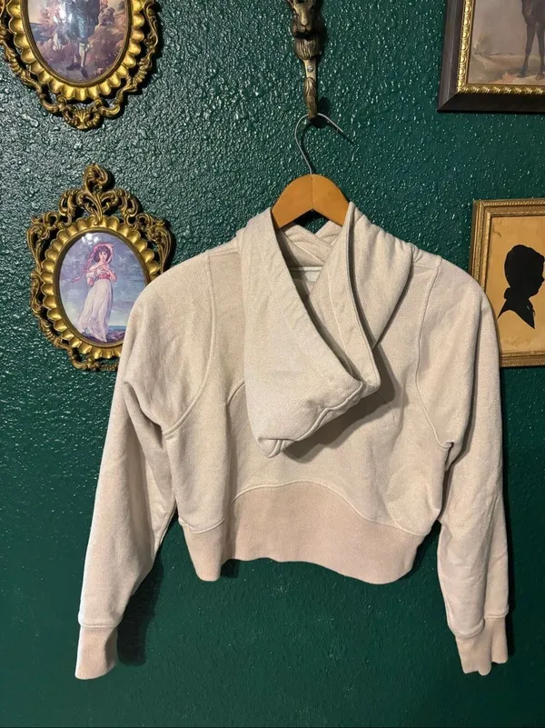 Lululemon Tan Gold Flecked Cropped Hoodie Size 2 - Image 3