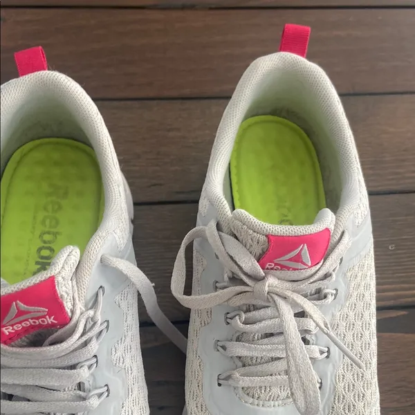 REEBOK ZRATED Women's Size 8.5 Gray/Pink Lace Up Athletic Sneakers Shoes - Image 5