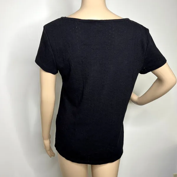 Old Navy Eyelet Black Short Sleeve Top - Image 3