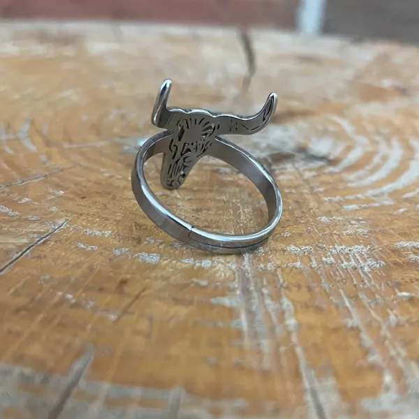 Cutout Steer Skull Ring Silver - Image 3