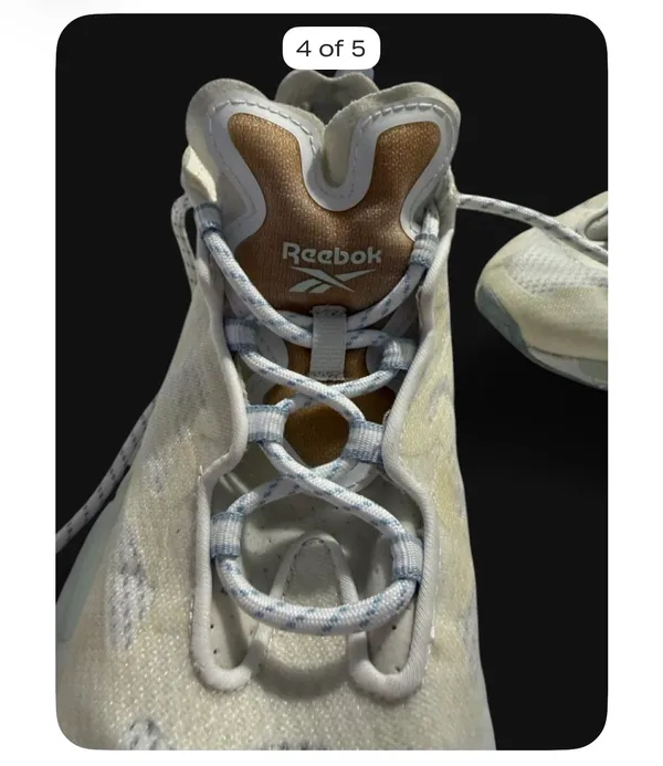 Reebok white trainers, Size US 7 - Image 4