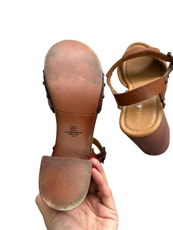 MADDEN GIRL Brown Tan Platform Sandals Size 9.5 - Image 4