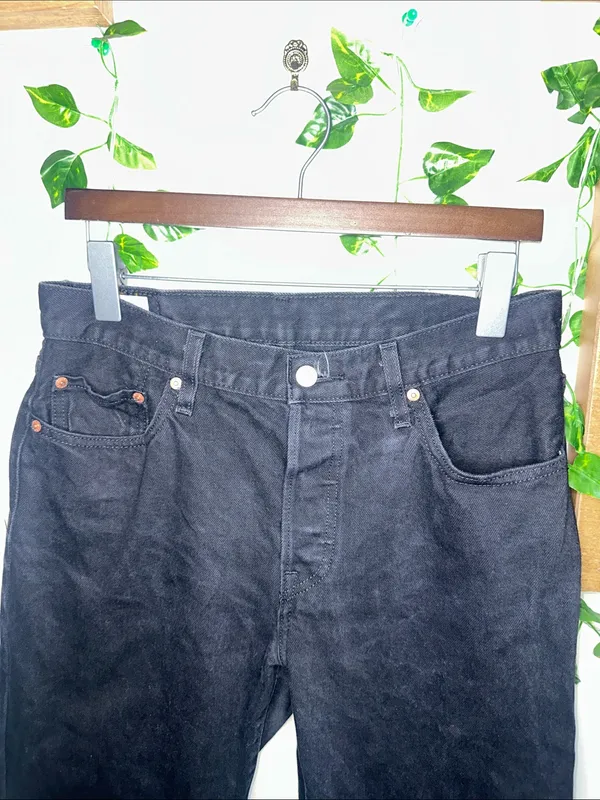 Levi’s 501 Straight Leg 5 Button Closure Black Strigid Jeans - Image 2