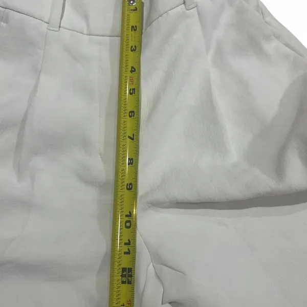 Aritzia Wilfred White High-Waisted Pleated Trousers - Image 2