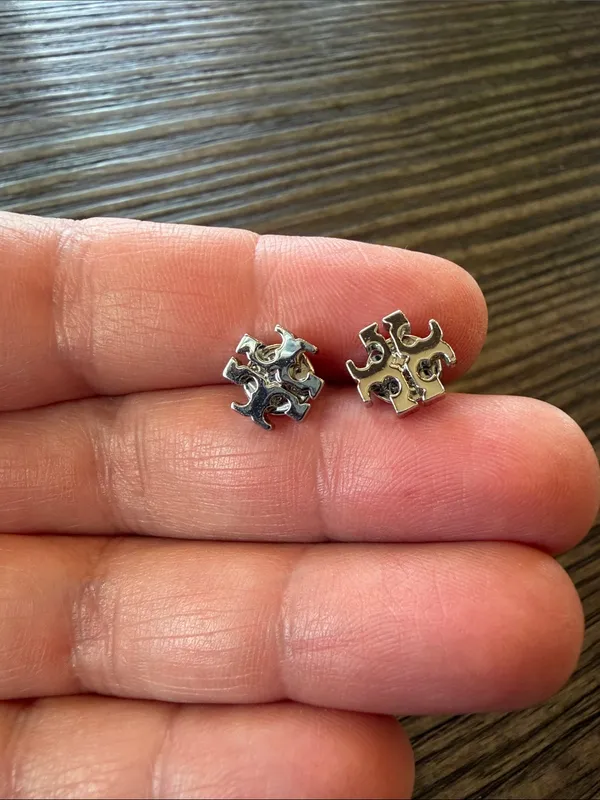 Tory Burch Icon Stud Earrings Silver Tone - Image 3