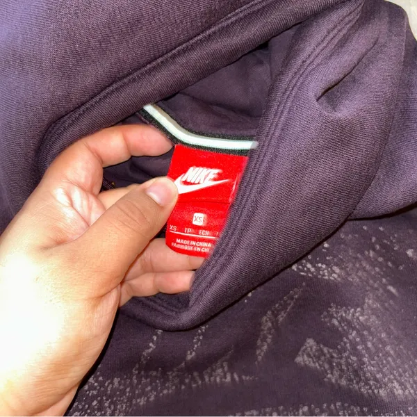 Nike hoodie - Image 2