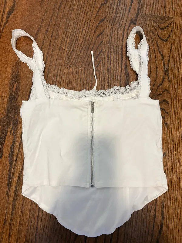 White Lace - Image 3