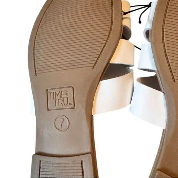 Time and Tru Women's White Slide Sandals With Gold Details Sz 7 NWT - Image 8