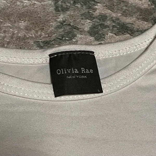 L Olivia Rae Cream/White Comfy Soft Short Sleeve Tee Crop Top Women’s Coquette - Image 4