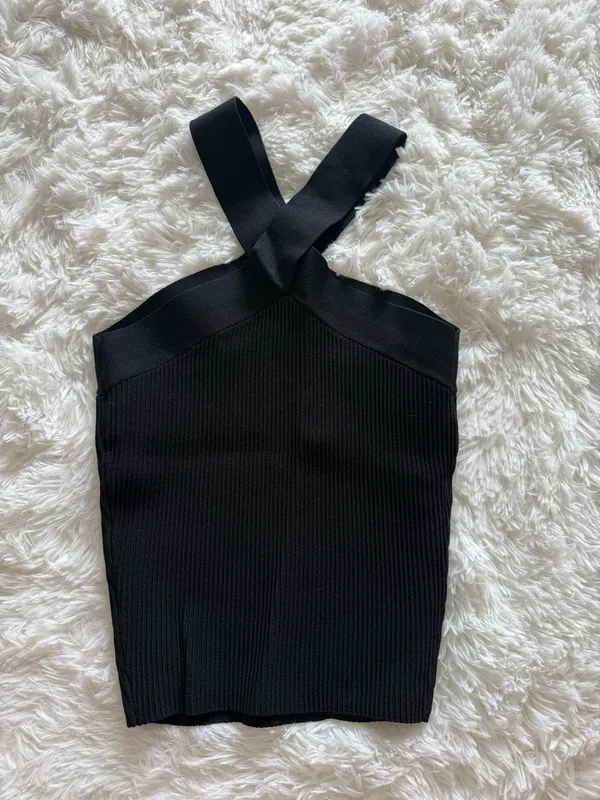 Babaton Aritzia Black Ribbed Criss-Cross Halter Top Small - Image 2