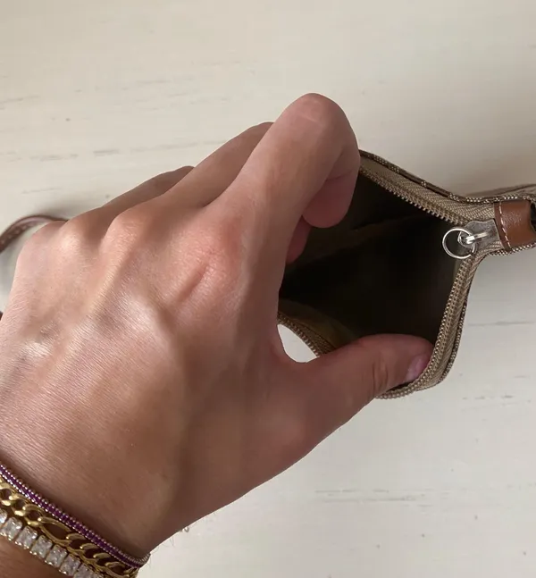 Coach Y2k tan monogrammed leather trim wristlet wallet - Image 7