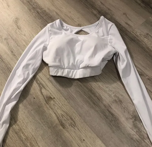 Amazon Backless Active Long Sleeve - Image 2