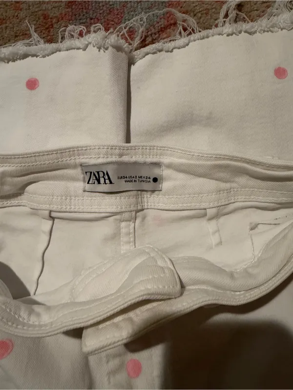 Zara White Cropped Jeans with Pink Polka Dots - Image 2