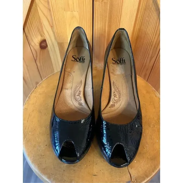 Sofft Black Leather Slip On Heels Pumps Cushioned Comfort Shoes 8.5 Peep Toe - Image 2