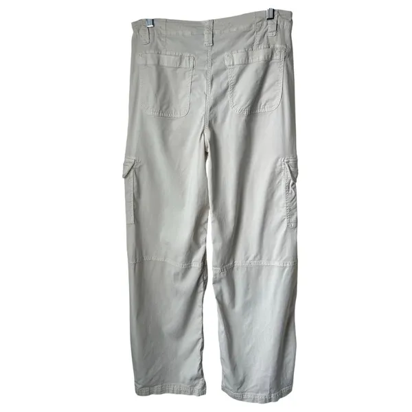 American Eagle Cream Baggy Wide Leg Cargo Pants - 6R - Image 2