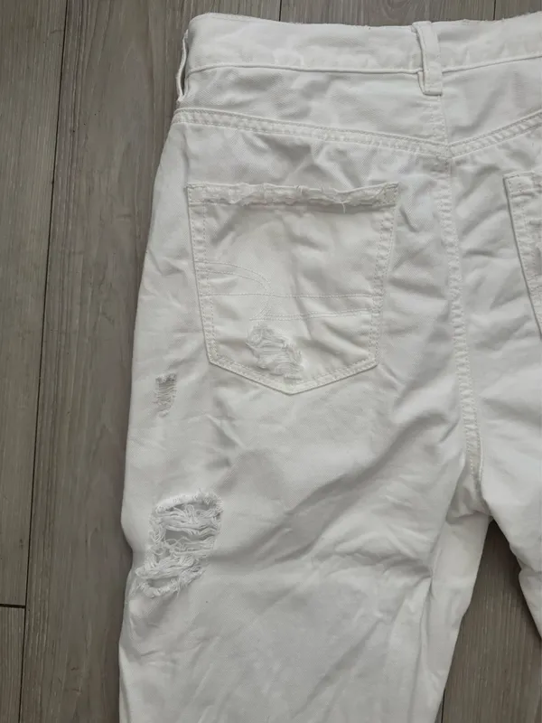 American Eagle Jeans - Image 13