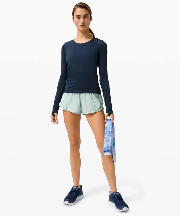 Lululemon Hotty Hot II Low-Rise 2.5” Shorts Light Green (Hazy Jade) - Image 2