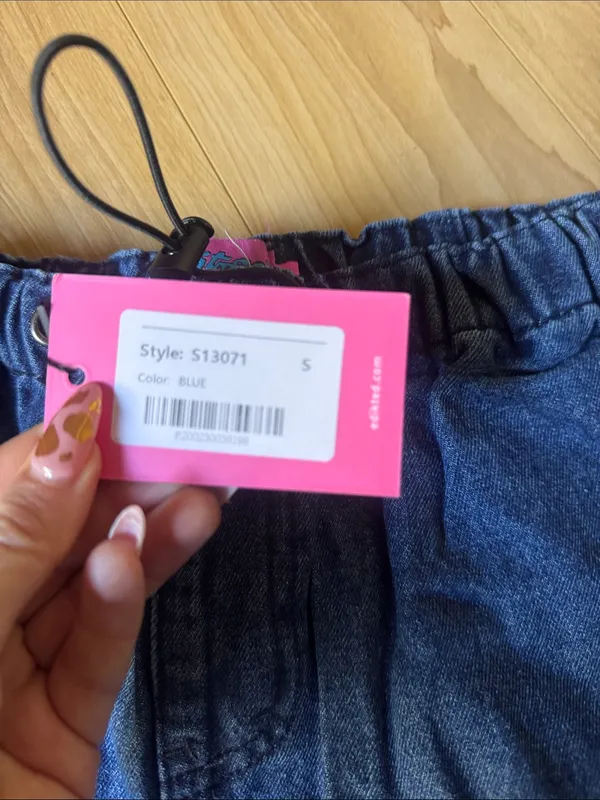Edikted Indigo Elastic Waist Denim Joggers - Image 2