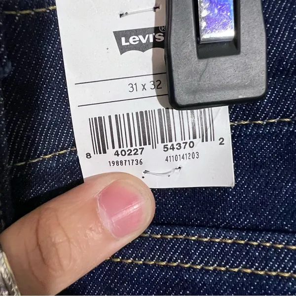 Levi’s boyfriend jeans 31 x 32 - Image 3