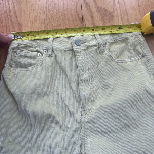 BDG Urban Outfitters Butter‎ Yellow Corduroy Mom High-Rise Pants Size 28 - Image 8