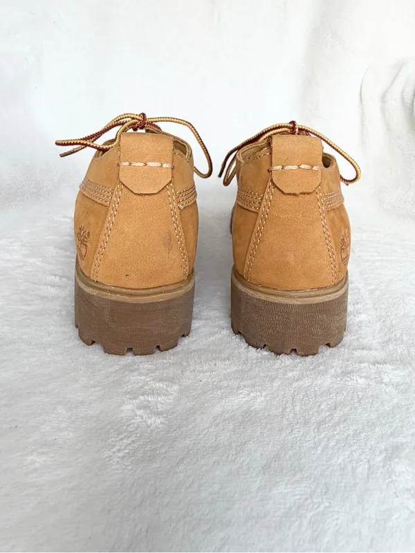 Timberland Earthkeepers Lyonsdale Oxford Womens US 6.5 Wheat Nubuck Formal Shoes - Image 5