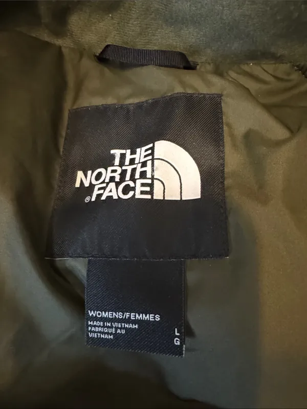 The North Face Women's Olive Green Long Quilted Puffer Jacket - Image 4