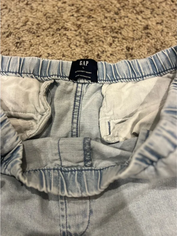 Gap Denim Shorts - Image 3