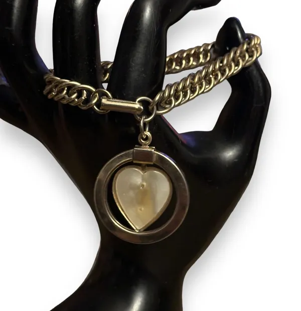 Vintage MOP The Lords Prayer Heart Charm Bracelet - Image 2