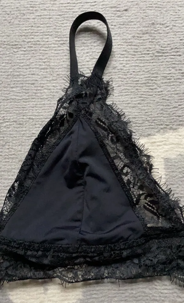 Black Lace Bralett Size M - Image 3