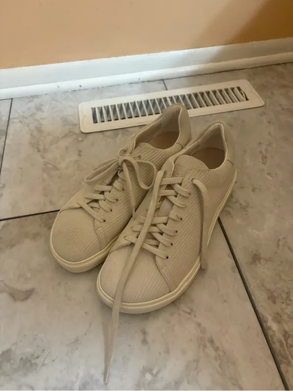 Birkenstock Bend Low Suede Embossed Sneakers in Corduroy Antique White - Image 3