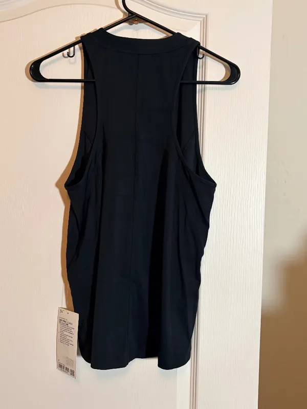 Lululemon Lightweight Classic Fit Yoga Tank, NWT SZ 8 - Image 2