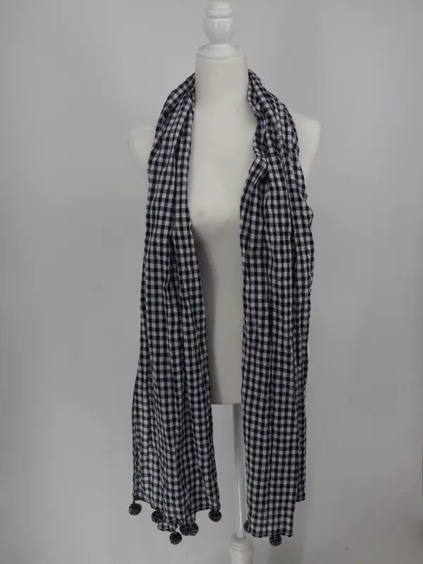 J.Crew Navy White Gingham Plaid Pom Pom Scarf 100% Cotton NWT Preppy Picnic - Image 7