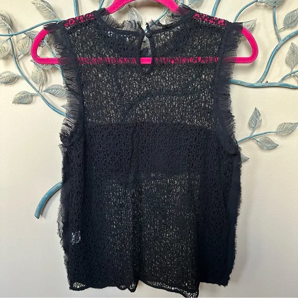 Trouvé black lace sleeveless top with eyelash edges Sz S EUC - Image 7