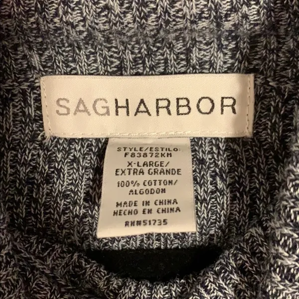 Like new Sag Harbor sweater - Image 4