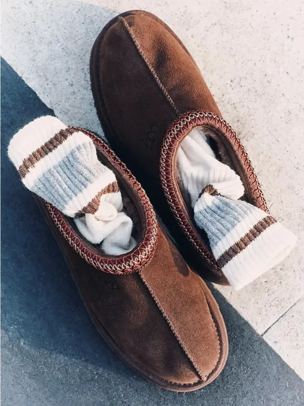 UGG® Tazz II Platform Slippers Dusted Cocoa Brown Shoes - Image 3