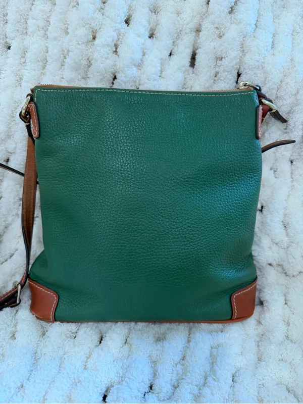 Dooney & Bourke Emerald Green Pebbled Leather Shoulder Bag with Brown Trim - Image 5