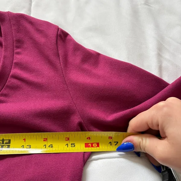 Zobha Womens Long Sleeve Activewear Top Magenta Open Back Thumbholes Medium - Image 4