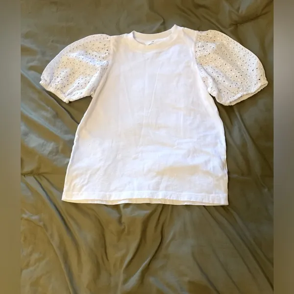 H&M white top size XSMALL - Image 2