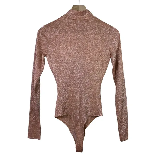 House of CB Bodysuit Sz S Concha Pink Metallic Keyhole Mock Neck‎ Long Sleeve - Image 3