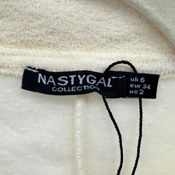 Nasty Gal Collection Cream Cropped Boxy Cardigan Button‎ Front Textured Top US 2 - Image 5
