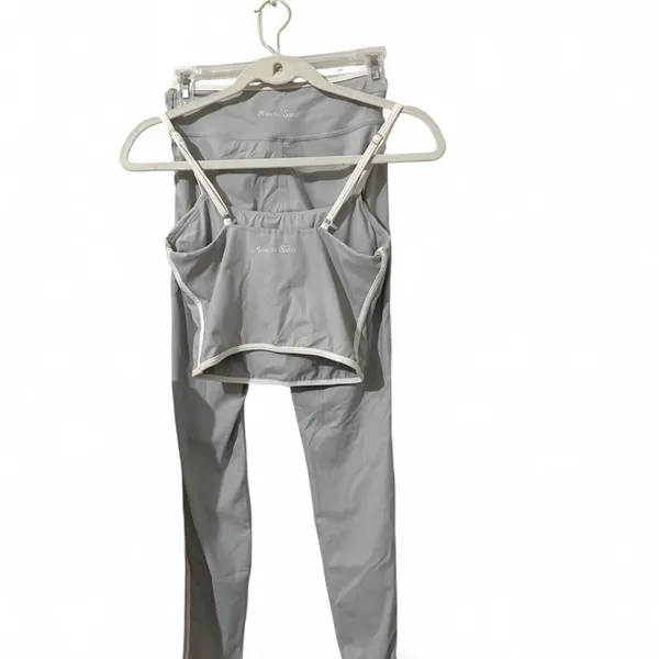 Gray & white athletic set with white trim - Image 2