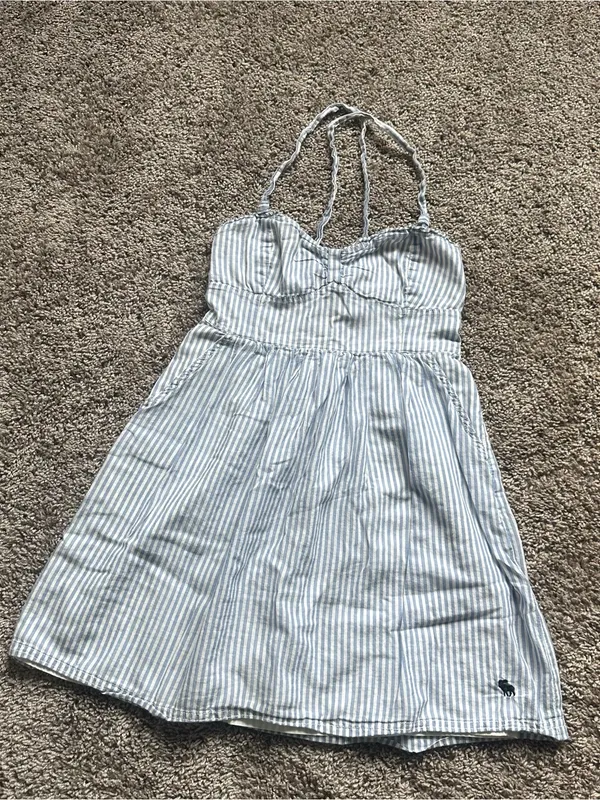 Abercrombie & Fitch Light Blue and White Striped Mini Dress - Image 2