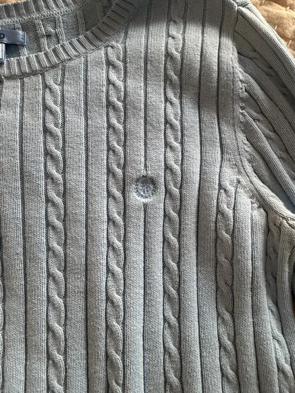 IZOD Baby blue cable knit sweater - Image 6