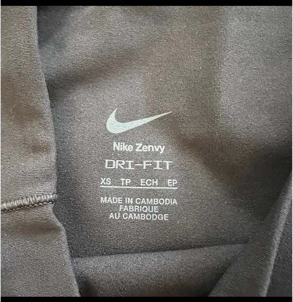 NWT NIKE Zenvy Gentle-Support High-Waisted 8" Biker Shorts - Image 4