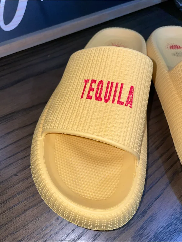Rare Promo Tequila Cazadores “Tacos & Tequila”Cloud Slides Size 8.5-9.5 (40-41) - Image 2